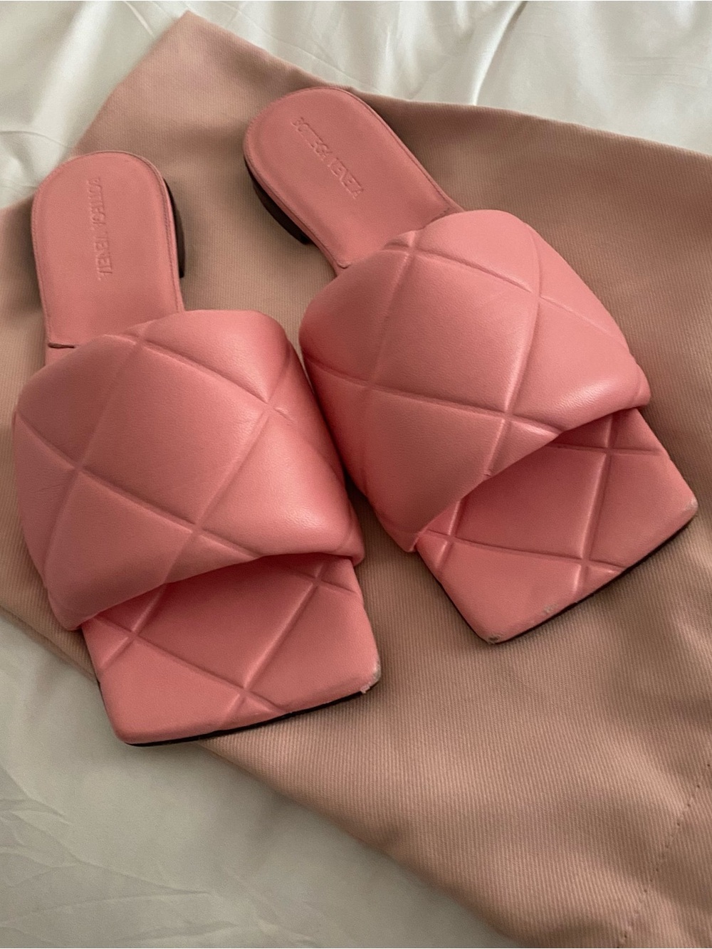 Bottega Veneta Pink Quilted Leather Slide “Lido” Mules Flats 39